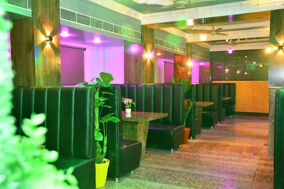 Ganpati Plaza Hotel Ajmer Eksteriør bilde